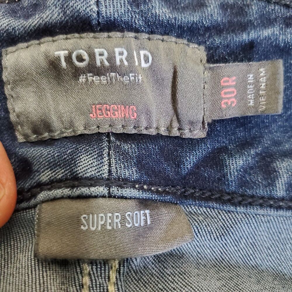 Torrid Jegging Super Soft Jeans Size 30R - Picture 5 of 7